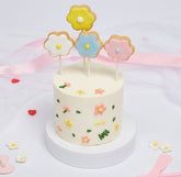 Layer Cake Butter Cream With Cookies On A White Background